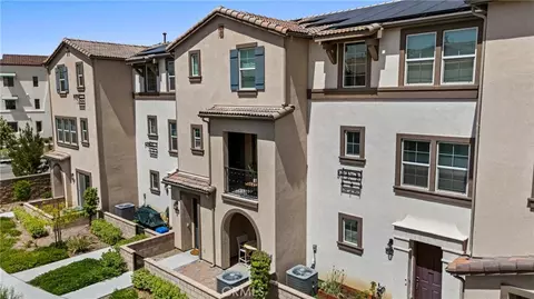 40815 Melrose Dr, Temecula, CA 92591