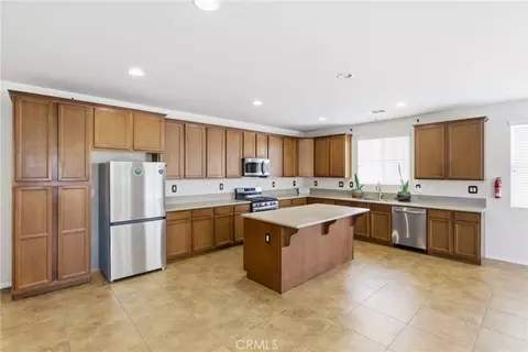 Kitchen - 29302 Fall Riv, Menifee, CA 92584 photo 1 of 4