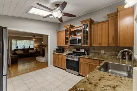 Kitchen - 1611 Hillcrest, Fallbrook, CA 92028 photo 2 of 7