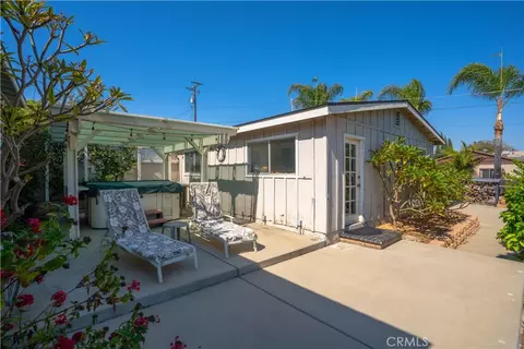 Exterior - 1611 Hillcrest, Fallbrook, CA 92028 photo 11 of 17