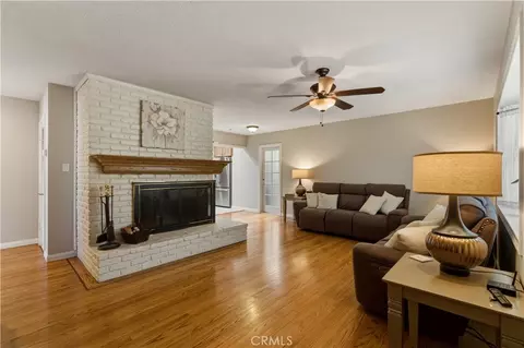 Living - 1611 Hillcrest, Fallbrook, CA 92028 photo 2 of 8