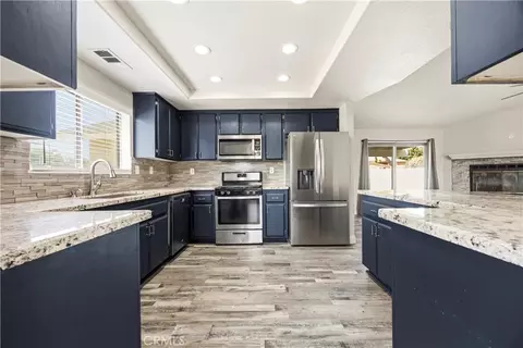 Kitchen - 7596 Arcadia Ave, Hesperia, CA 92345 photo 1 of 2