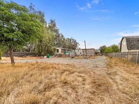 30811 11th, Nuevo, CA 92567