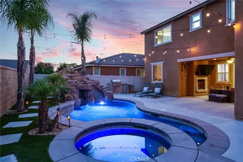 30881 Bristly Ct, Murrieta, CA 92563