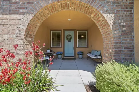 Exterior - 45856 Cebalo St, Temecula, CA 92592 photo 4 of 6