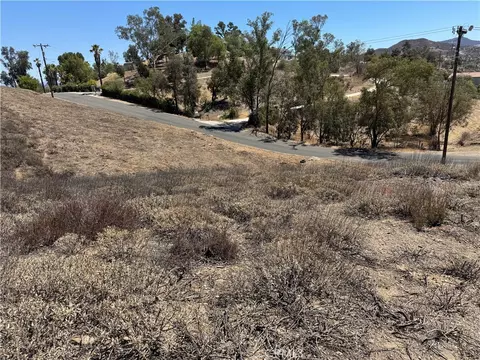 0 Beverly, Menifee, CA 92587 photo 9