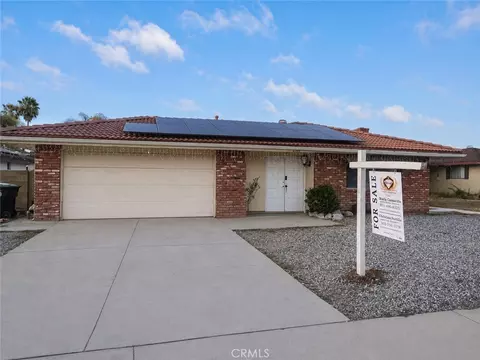 628 Monterey, Hemet, CA 92543