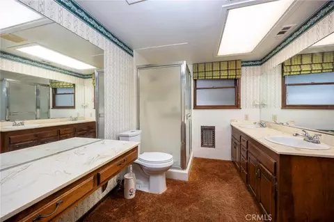 Bath - 2116 Gratton, Riverside, CA 92504 photo 4 of 5