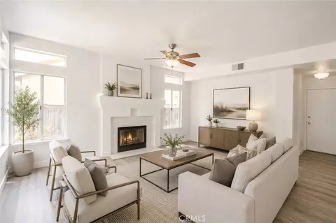 Living - 40426 Yardley Ct, Temecula, CA 92591 photo 9 of 14