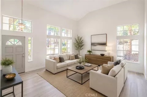Living - 40426 Yardley Ct, Temecula, CA 92591 photo 13 of 14