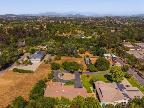 View/Area - 1776 Saint Peters, Fallbrook, CA 92028 photo 5 of 6