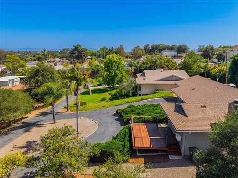Exterior - 1776 Saint Peters, Fallbrook, CA 92028 photo 23 of 24