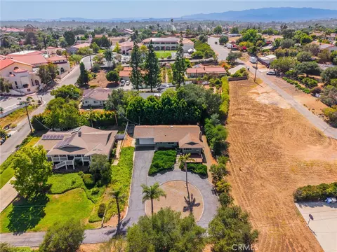 View/Area - 1776 Saint Peters, Fallbrook, CA 92028 photo 1 of 6