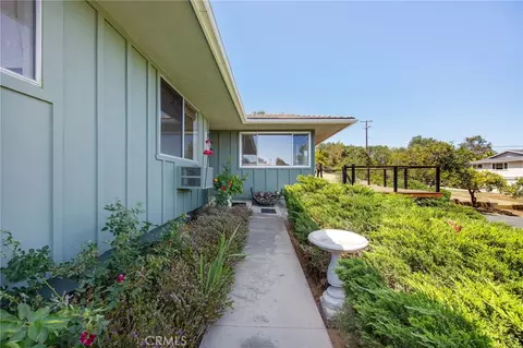 Exterior - 1776 Saint Peters, Fallbrook, CA 92028 photo 8 of 24