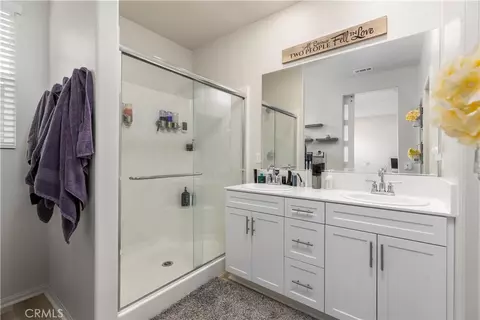 Bath - 40630 Birchfield Dr #12, Temecula, CA 92591 photo 1 of 2