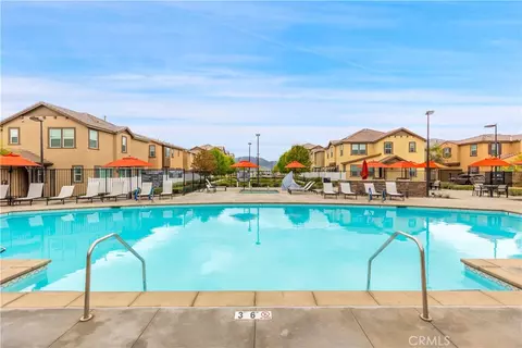 Exterior - 40630 Birchfield Dr #12, Temecula, CA 92591 photo 8 of 10