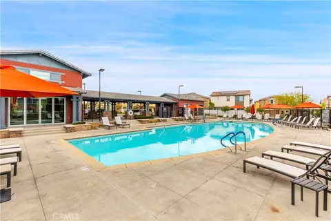 Exterior - 40630 Birchfield Dr #12, Temecula, CA 92591 photo 9 of 10