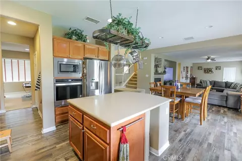 Kitchen - 32921 Lamtarra, Menifee, CA 92584 photo 1 of 2