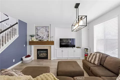 Living - 44682 Brookvail Ct, Temecula, CA 92592 photo 2 of 2