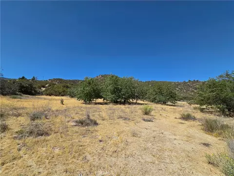 37210 Bohlen, Anza, CA 92539 photo 3