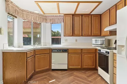 Kitchen - 31384 Pahuta, Temecula, CA 92592 photo 1 of 4