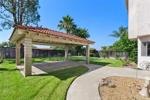 Exterior - 31384 Pahuta, Temecula, CA 92592 photo 6 of 8