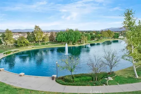 View/Area - 40335 Garrison Dr, Temecula, CA 92591 photo 6 of 8