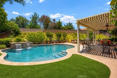 Exterior - 40335 Garrison Dr, Temecula, CA 92591 photo 7 of 25