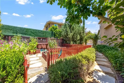 Exterior - 40335 Garrison Dr, Temecula, CA 92591 photo 11 of 22