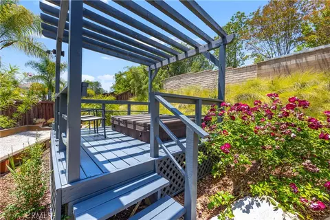 Exterior - 40335 Garrison Dr, Temecula, CA 92591 photo 9 of 22