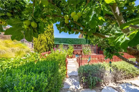 Exterior - 40335 Garrison Dr, Temecula, CA 92591 photo 10 of 22