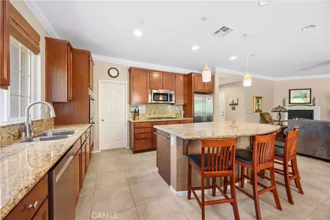 Kitchen - 40335 Garrison Dr, Temecula, CA 92591 photo 4 of 4