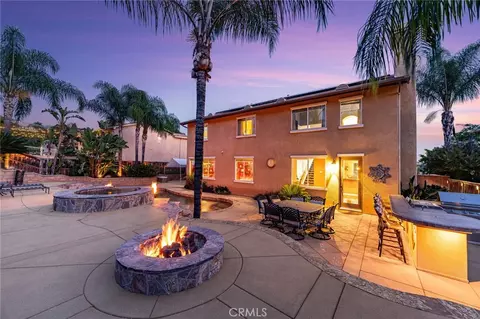 Exterior - 29842 Cornelius Ct, Highland, CA 92346 photo 4 of 10