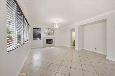 Living - 33413 Alagon, Temecula, CA 92592 photo 4 of 10