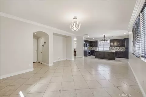 Living - 33413 Alagon, Temecula, CA 92592 photo 5 of 10