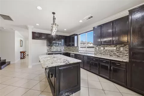 Kitchen - 33413 Alagon, Temecula, CA 92592 photo 7 of 7