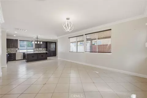 Living - 33413 Alagon, Temecula, CA 92592 photo 7 of 10