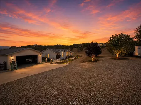 42913 Rolling Hills Dr, Aguanga, CA 92536