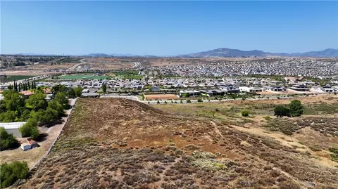 2 Vista Del Monte Rd, Temecula, CA 92591 photo 3