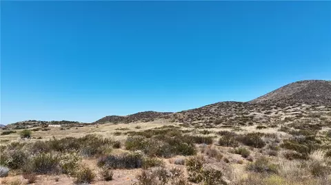 1 Intrepid Rd, Temecula, CA 92592 photo 12