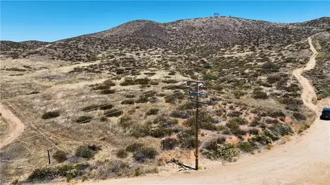 1 Intrepid Rd, Temecula, CA 92592 photo 9