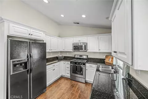 Kitchen - 43121 Corte Cabrera, Temecula, CA 92592 photo 1 of 1