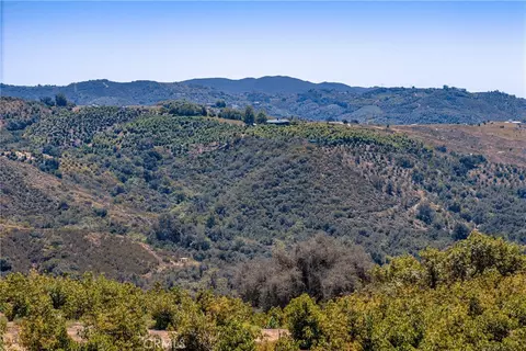 2526 Camaron, Temecula, CA 92590 photo 28
