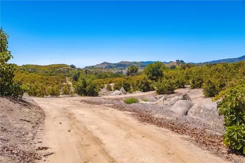 2526 Camaron, Temecula, CA 92590 photo 17