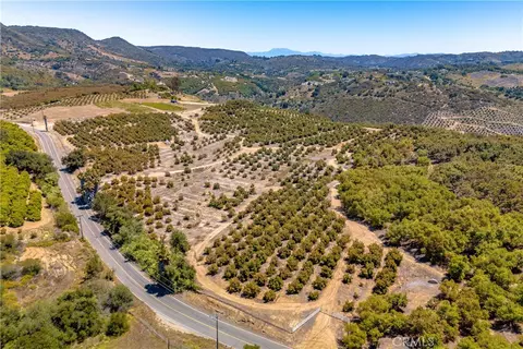2526 Camaron, Temecula, CA 92590 photo 10