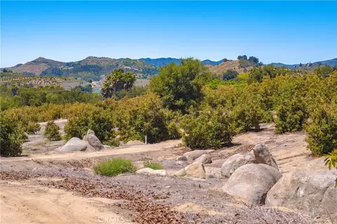 2526 Camaron, Temecula, CA 92590 photo 32