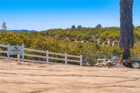 2526 Camaron, Temecula, CA 92590 photo 12