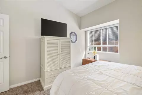 Bedroom - 43991 Gatewood, Temecula, CA 92592 photo 2 of 4