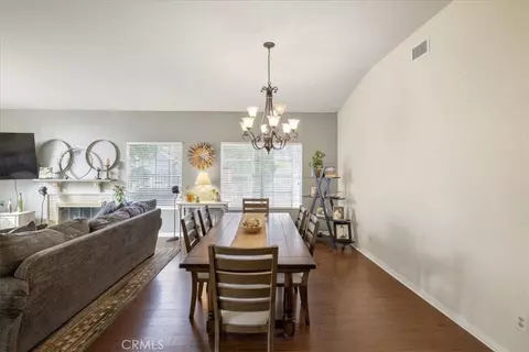 Dining - 43991 Gatewood, Temecula, CA 92592 photo 3 of 7