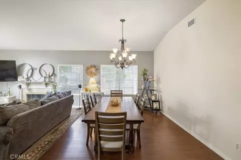 Dining - 43991 Gatewood, Temecula, CA 92592 photo 3 of 7